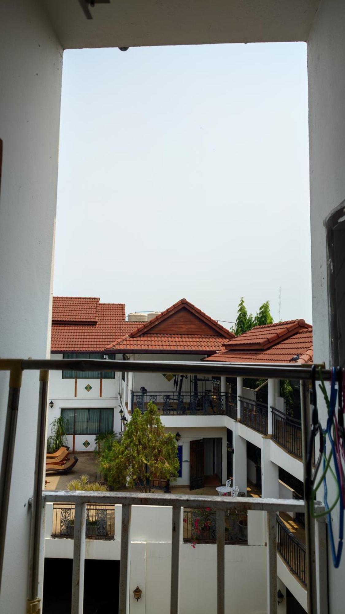 Better House 佰特客栈 Aparthotel Chiang Mai Exterior photo